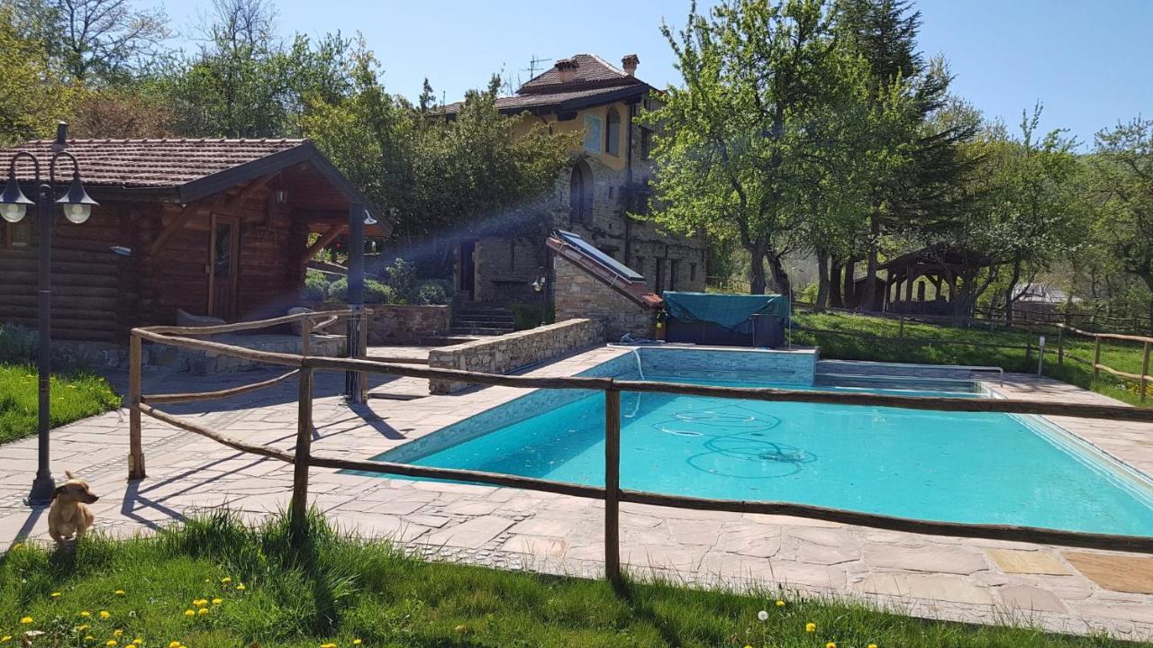 钙迪农庄索乐酒店 San Benedetto Val di Sambro 外观 照片